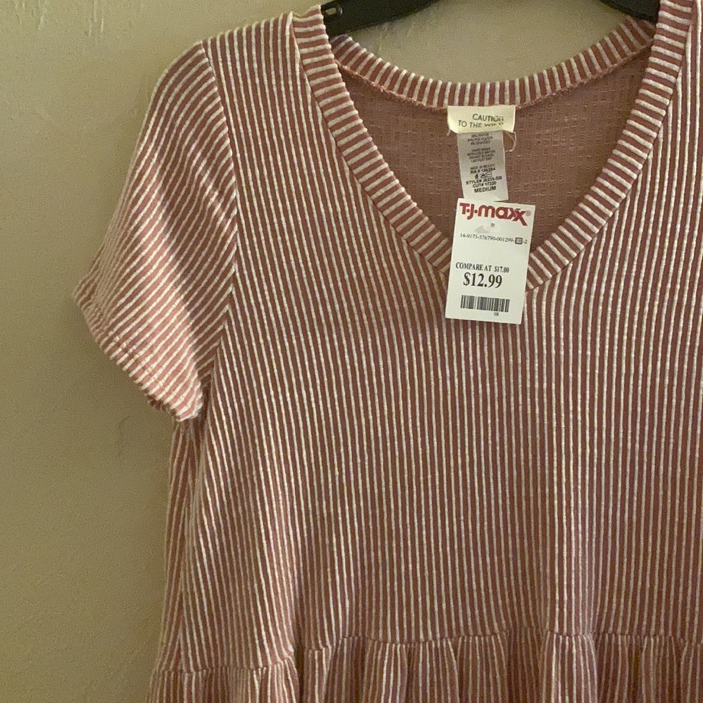 Babydoll pink striped dress - Picture 2 of 2